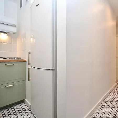 Apartment Obrzezna Warsaw