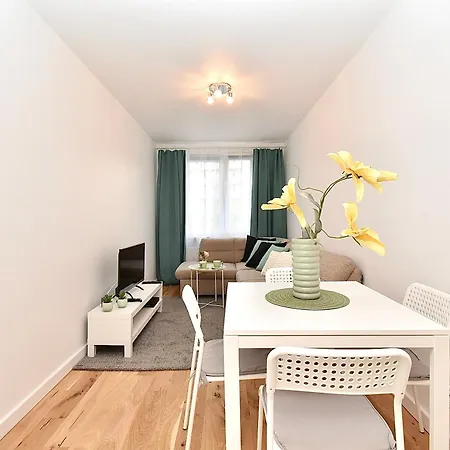 Obrzezna Apartment Warsaw